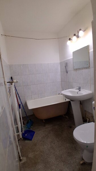 Berceni, Giurgiului, Resita.